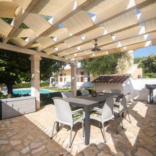 Villa-Toula Roda  Exterior foto